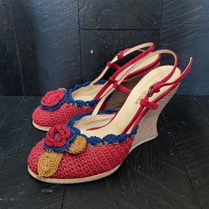 KURT GEIGER Women's Red Crocheted Wedge Heeled Shoes. Size 38 USA 7